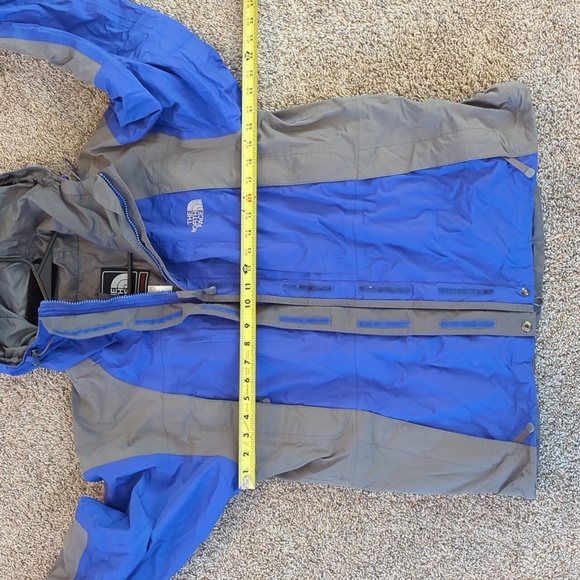The North Face Gore-Tex Summit Series Winter Jacket, Blue and Gray, Medium women - Picture 11 of 11